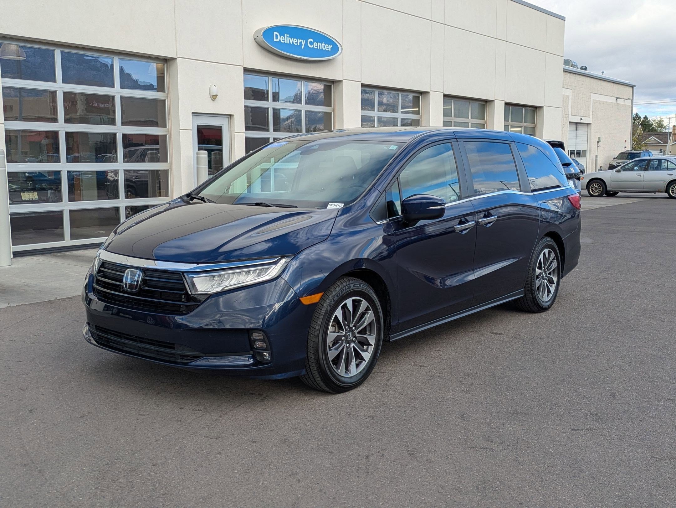 Used 2023 Honda Odyssey EX-L image 10