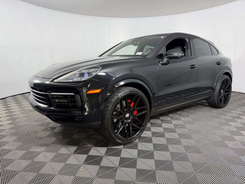 Used 2023 Porsche Cayenne S image 10