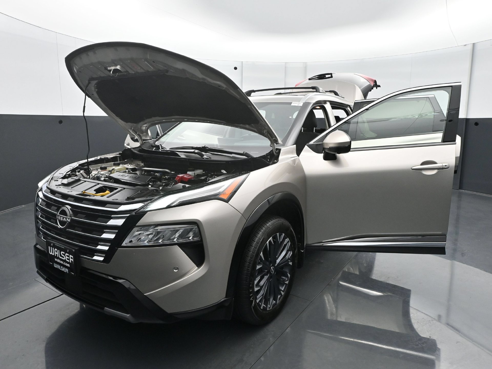 Used 2026 Nissan Rogue Platinum w/ Platinum Premium Package AWD/4WD image 31