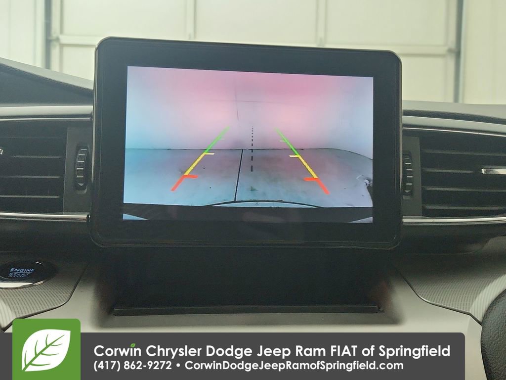 Used 2022 Ford Explorer XLT w/ Equipment Group 202A image 24