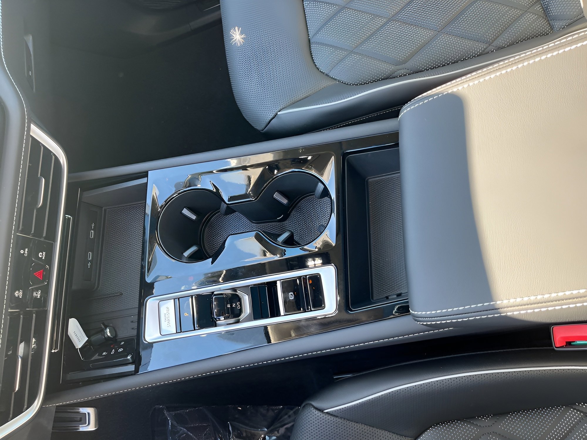 New 2026 Volkswagen Atlas SEL Premium R-Line image 20