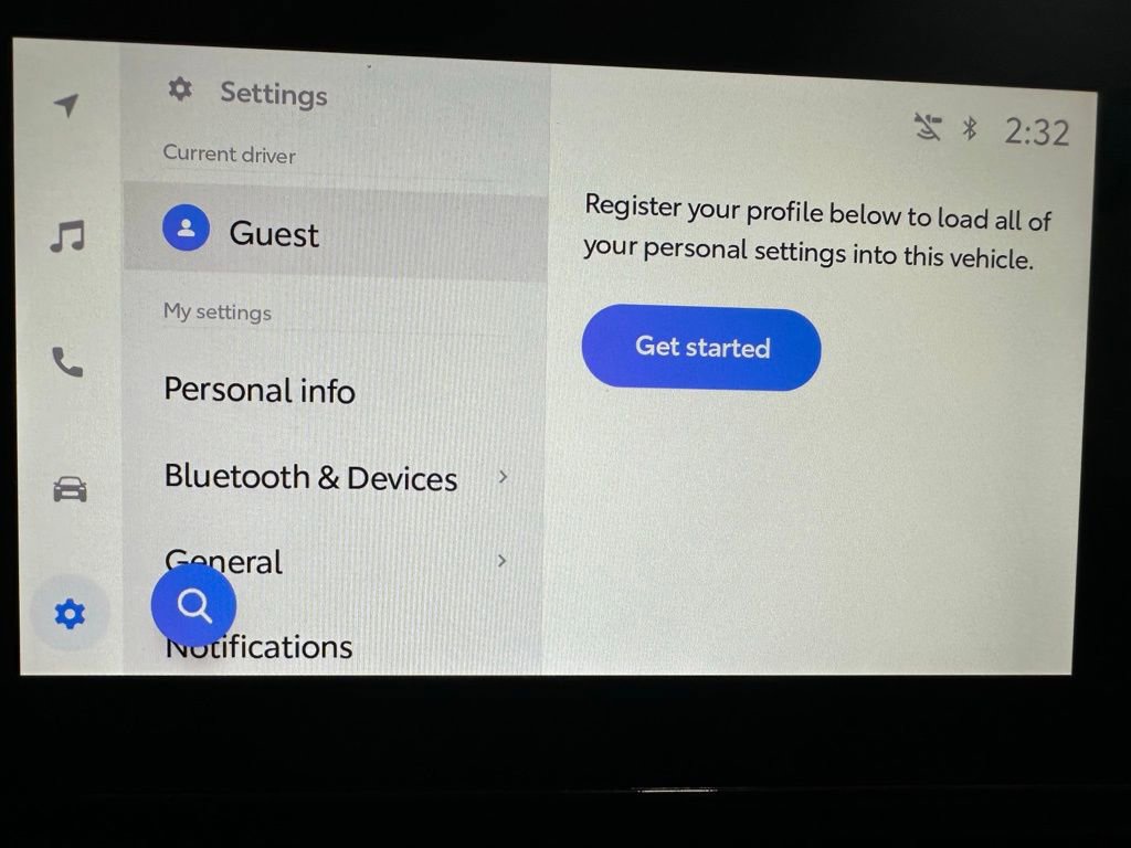 Used 2025 Toyota RAV4 LE image 33