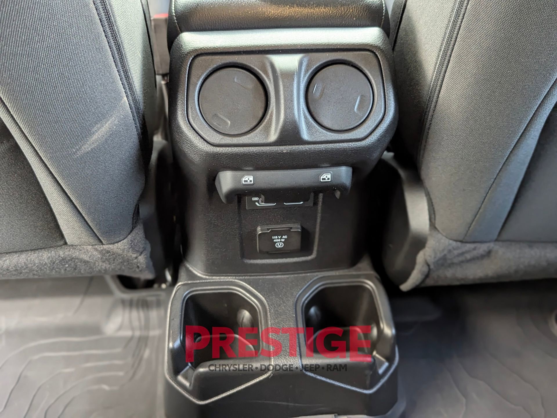 Used 2023 Jeep Gladiator Willys image 33