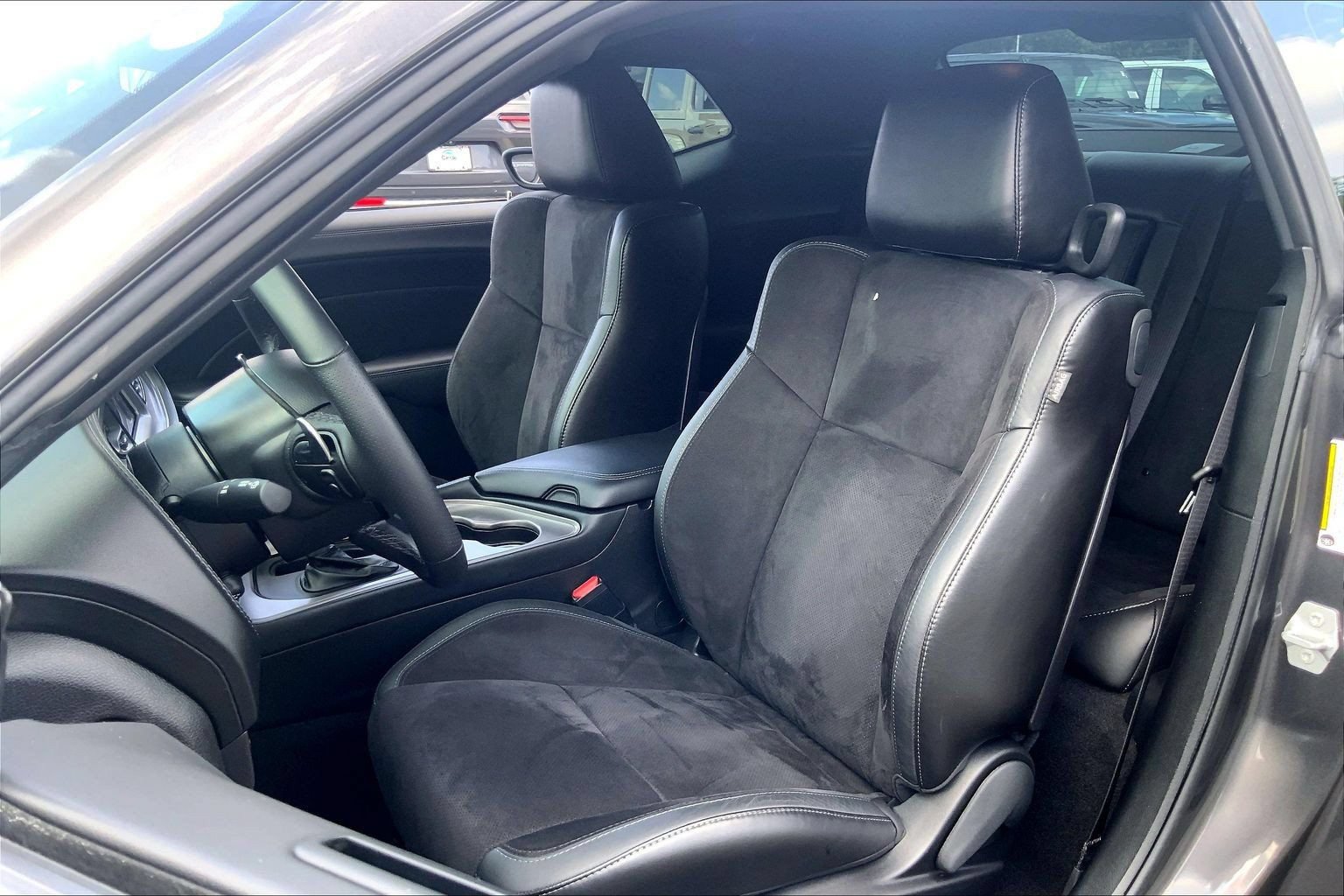 Certified 2023 Dodge Challenger GT w/ Plus Package RWD image 8