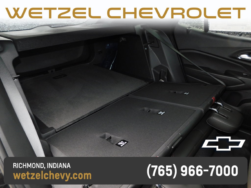 New 2026 Chevrolet Trax RS w/ Driver Confidence Package FWD image 25