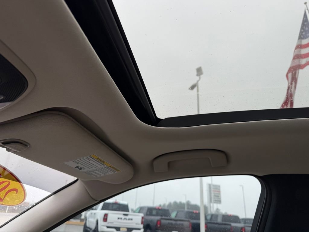 Used 2020 INFINITI QX50 Sensory w/ Proactive Package image 21