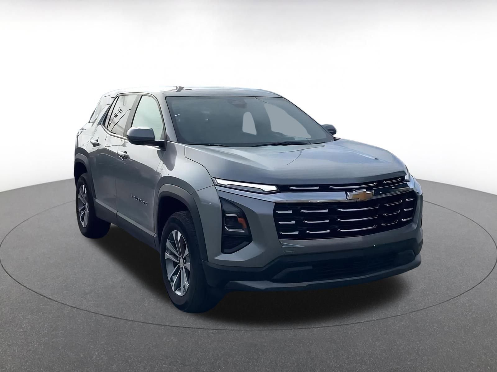 Used 2025 Chevrolet Equinox LT image 3