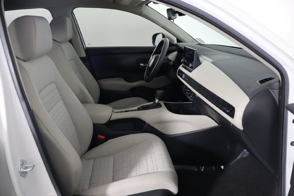Used 2024 Honda HR-V LX image 17