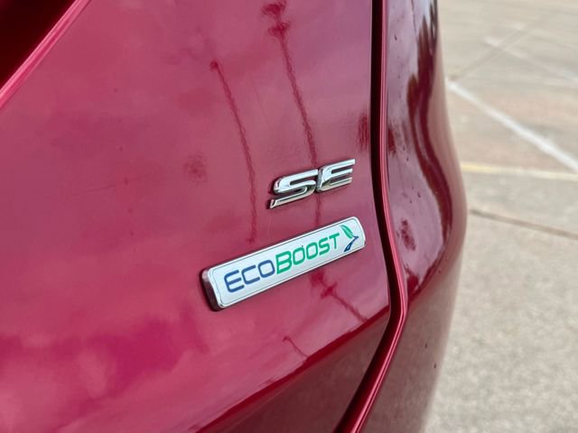 Used 2018 Ford Fusion SE w/ Fusion SE Technology Package image 8