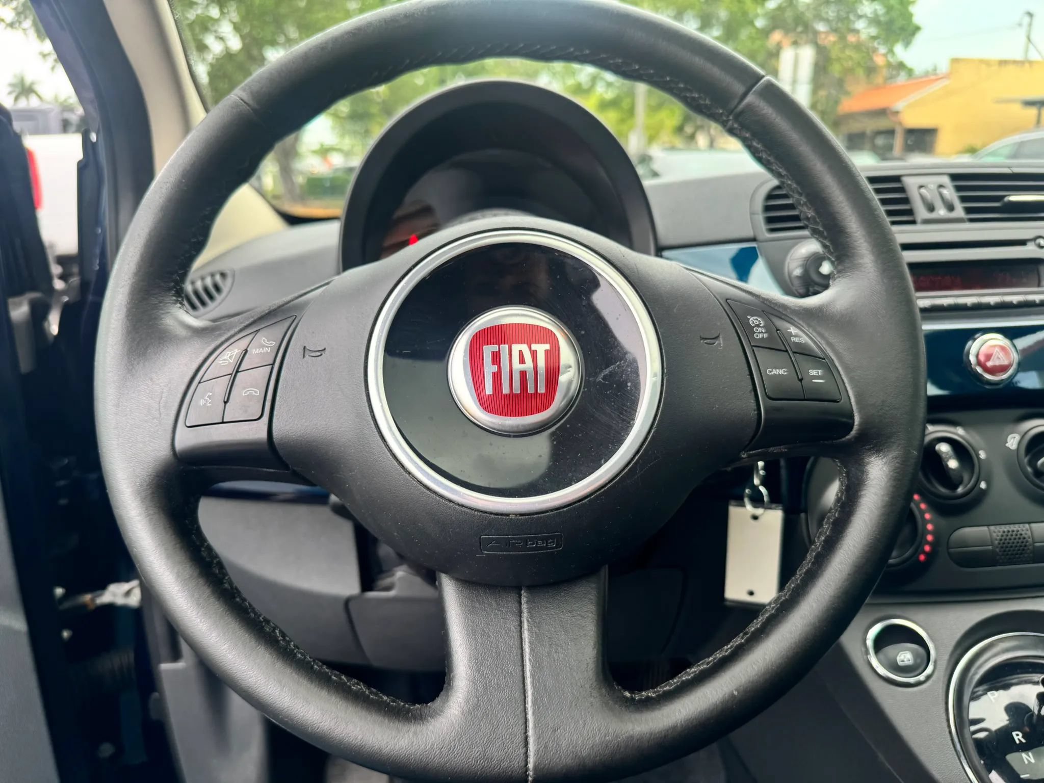 Used 2015 FIAT 500 Pop FWD image 19