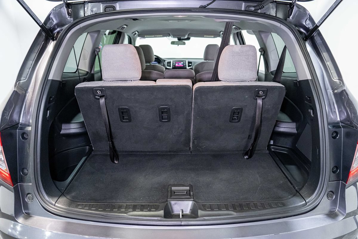 Used 2020 Honda Pilot LX image 25