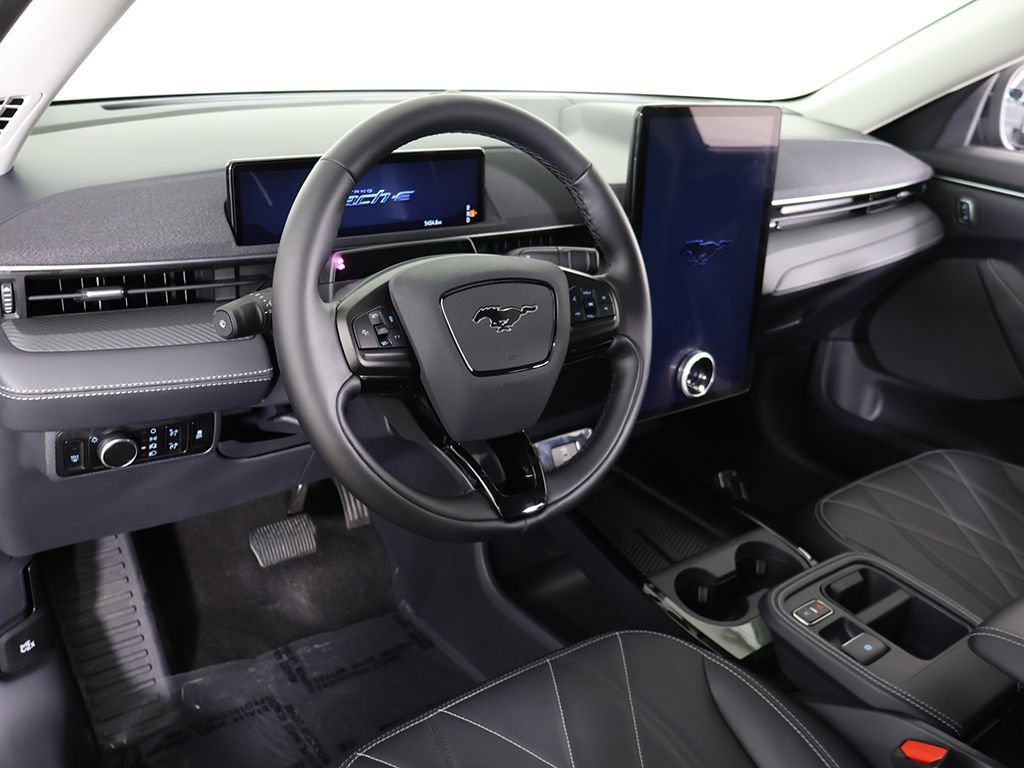 Used 2025 Ford Mustang Mach-E Select w/ Comfort Package Lite RWD image 27