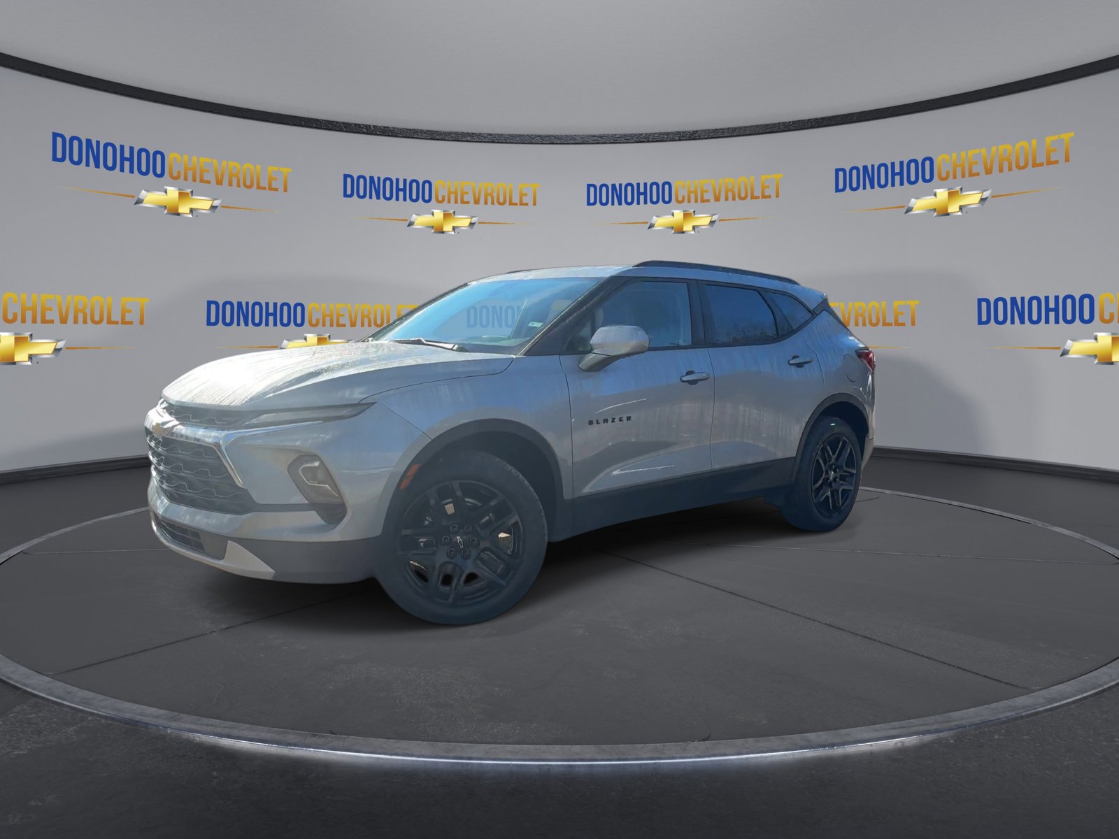 Used 2025 Chevrolet Blazer LT w/ Convenience Package image 7