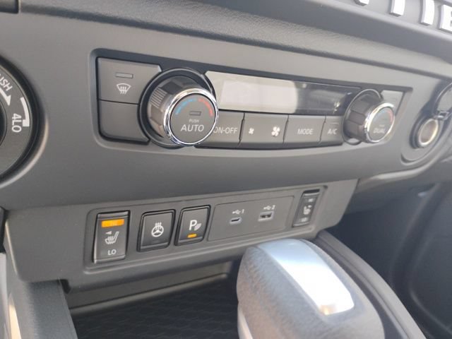 New 2026 Nissan Frontier SV w/ All-Weather Content Package AWD/4WD image 17