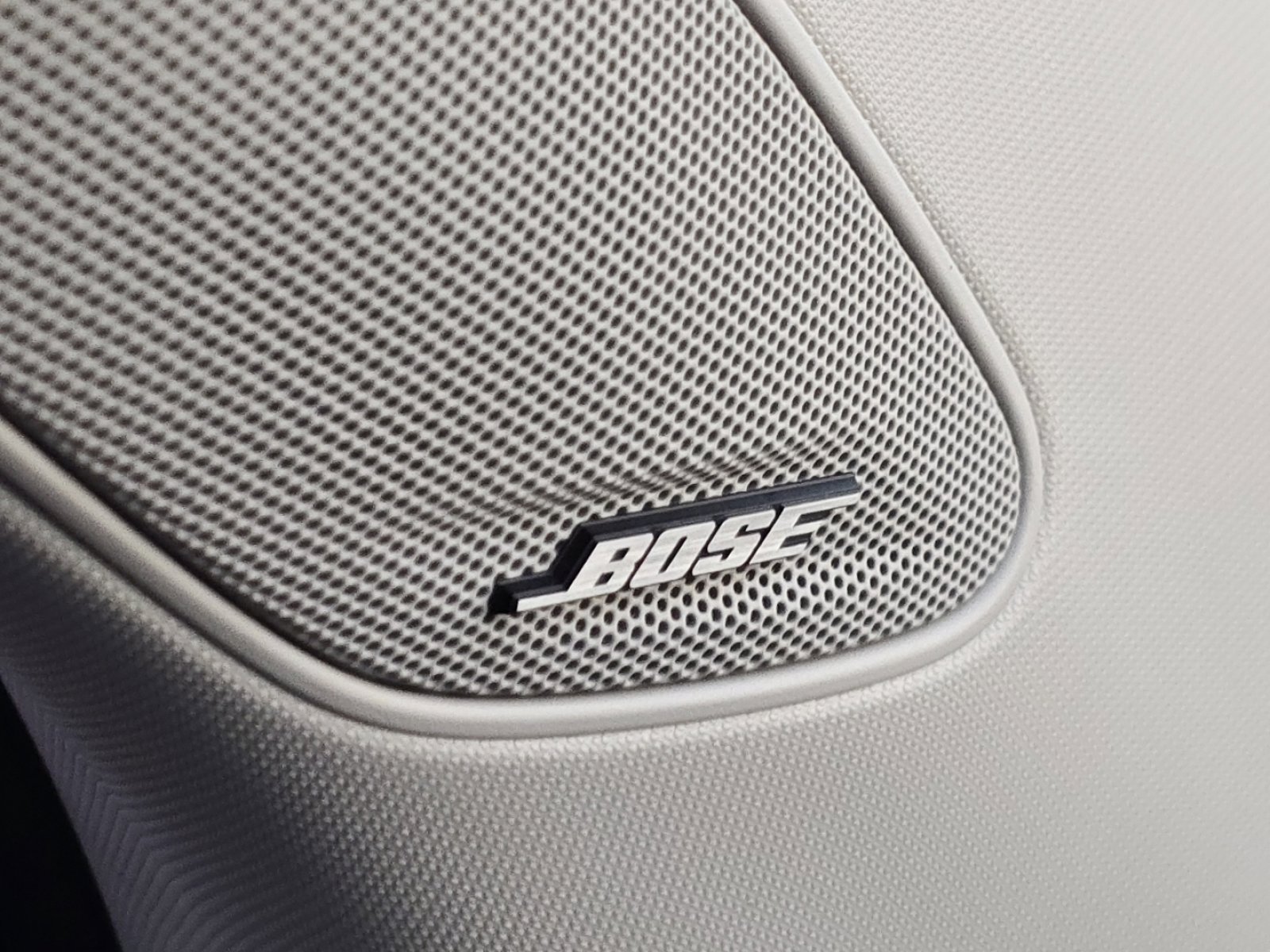 New 2025 Honda Pilot Touring image 15