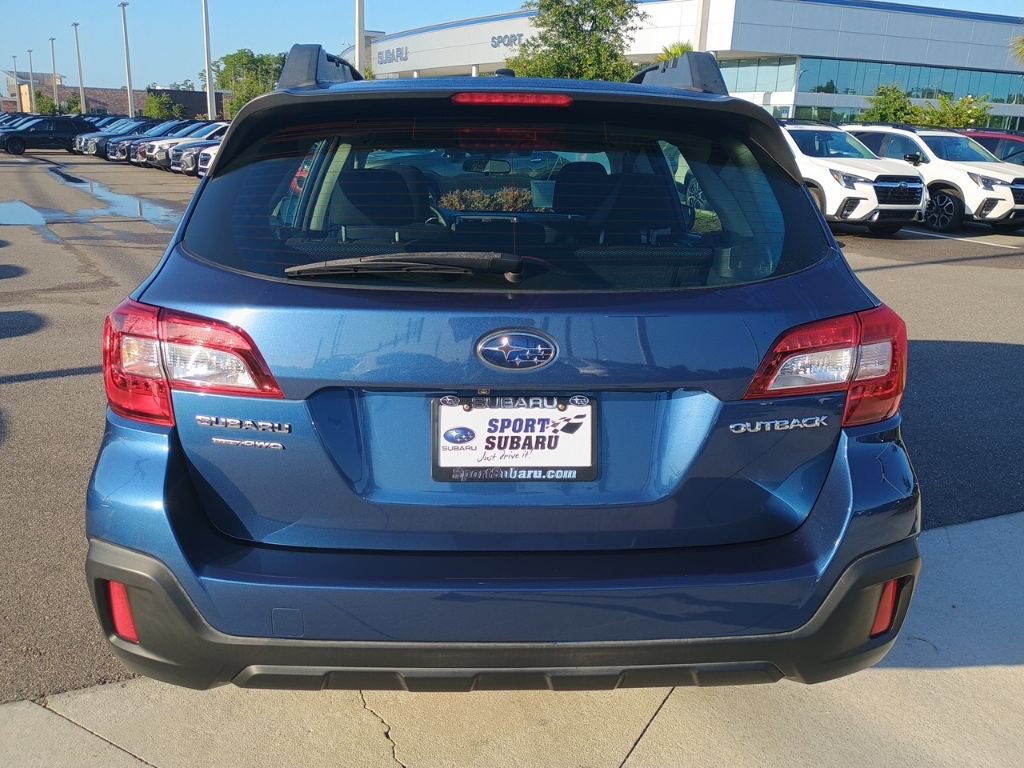 Used 2019 Subaru Outback 2.5i AWD/4WD image 6