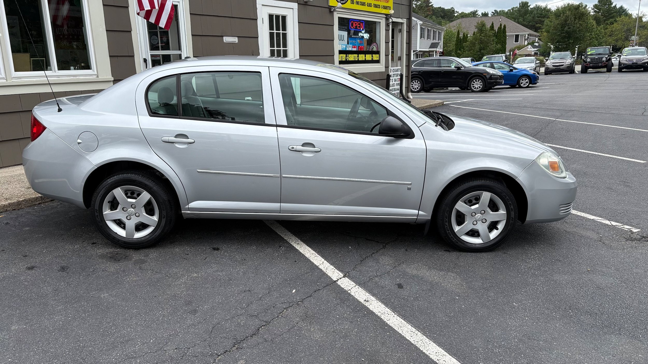 Used 2008 Chevrolet Cobalt LS w/ Protection Package FWD image 4