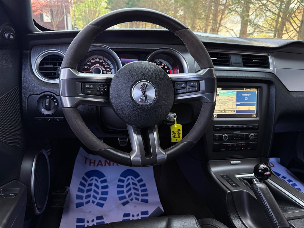 Used 2013 Ford Mustang Shelby GT500 RWD image 47