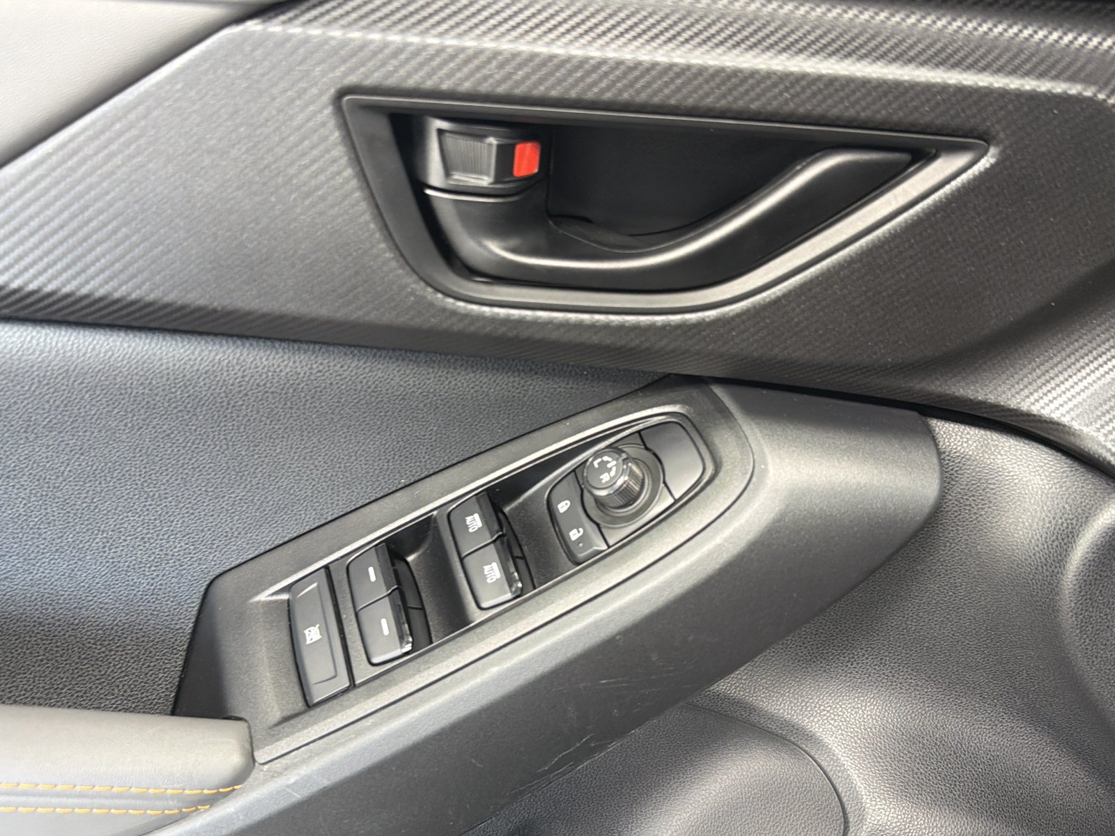 Certified 2024 Subaru Crosstrek 2.5i Wilderness w/ Crosstrek Mirror Package AWD/4WD image 19