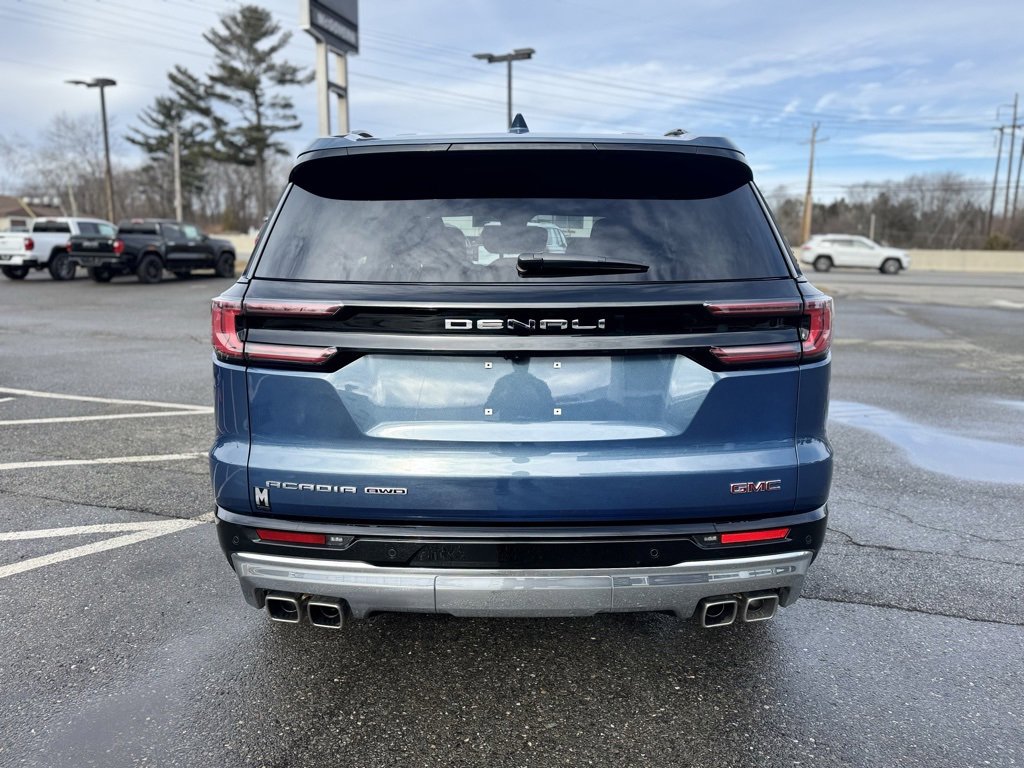 Used 2024 GMC Acadia Denali w/ LPO, Floor Liner Package image 6