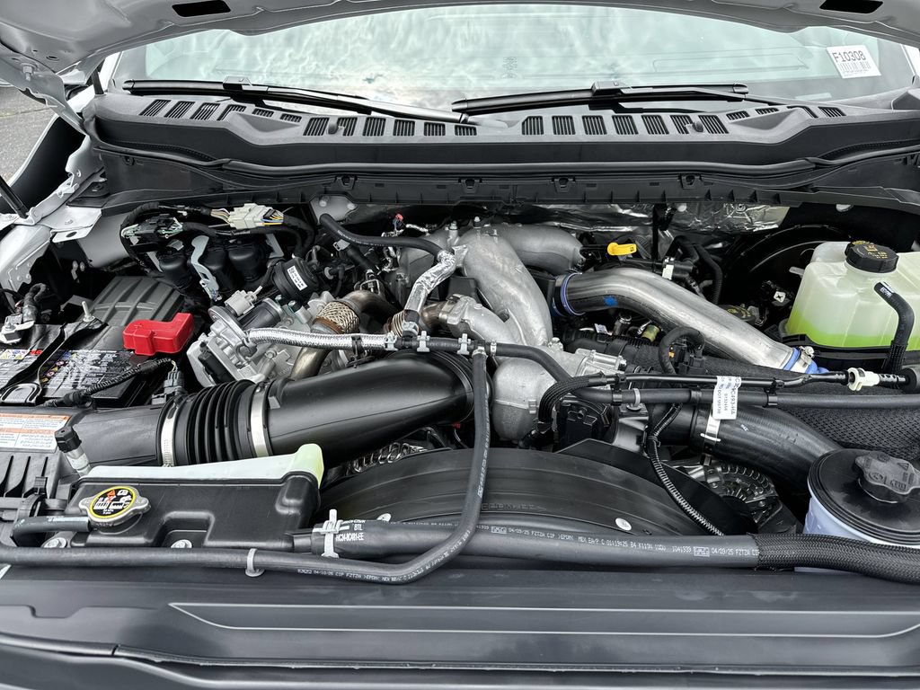 New 2025 Ford F250 XL w/ 360-Degree Camera Package RWD image 12