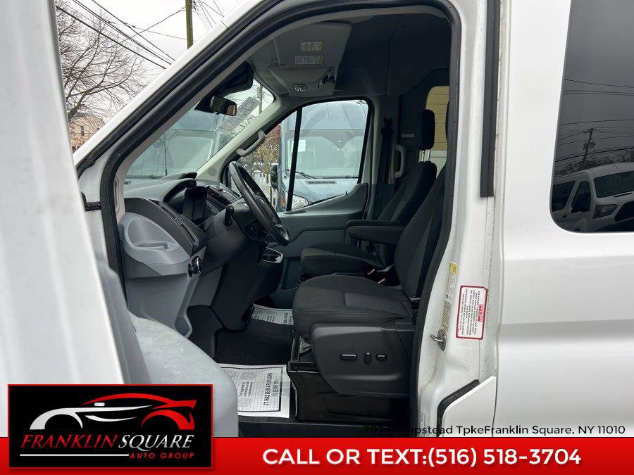 Used 2016 Ford Transit 150 XLT image 19