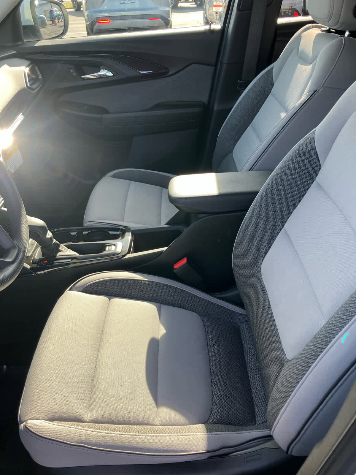 Used 2021 Chevrolet TrailBlazer LT w/ Driver Confidence Package image 10