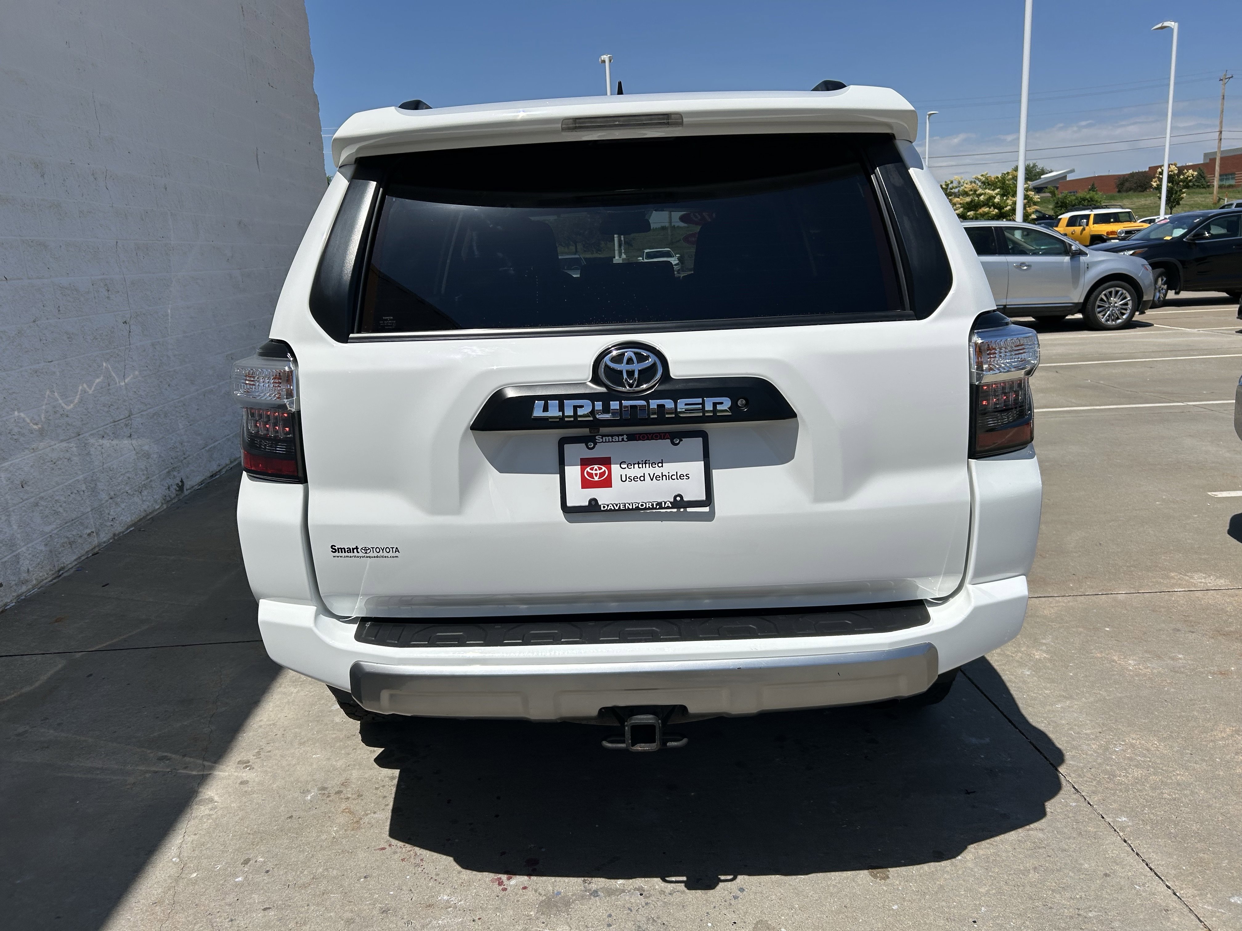 Used 2019 Toyota 4Runner TRD Off-Road Premium AWD/4WD image 5