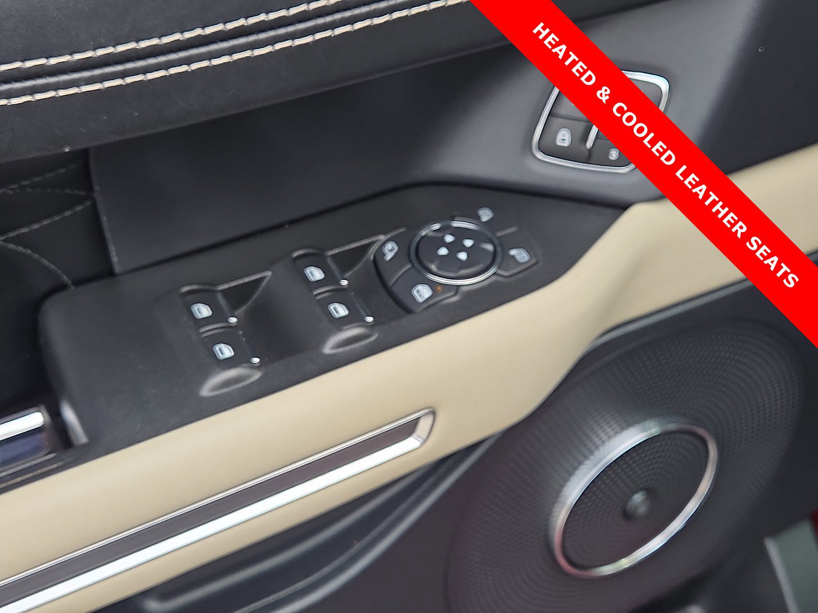 Used 2020 Ford Expedition Platinum AWD/4WD image 15