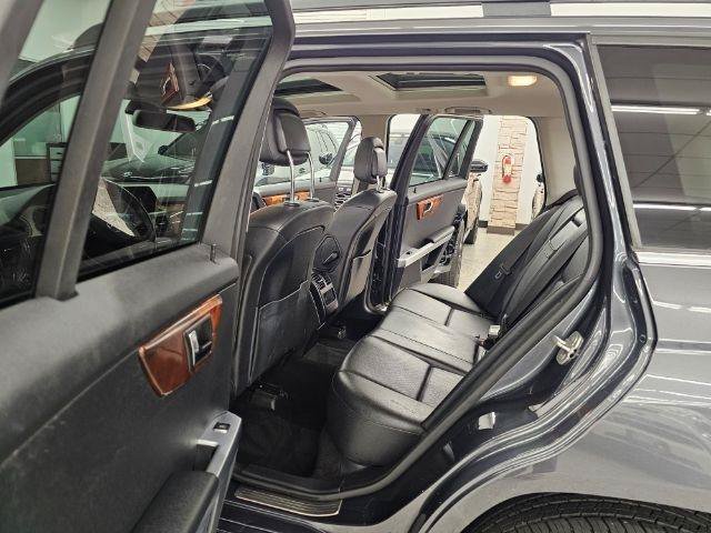 Used 2010 Mercedes-Benz GLK 350 4MATIC image 28