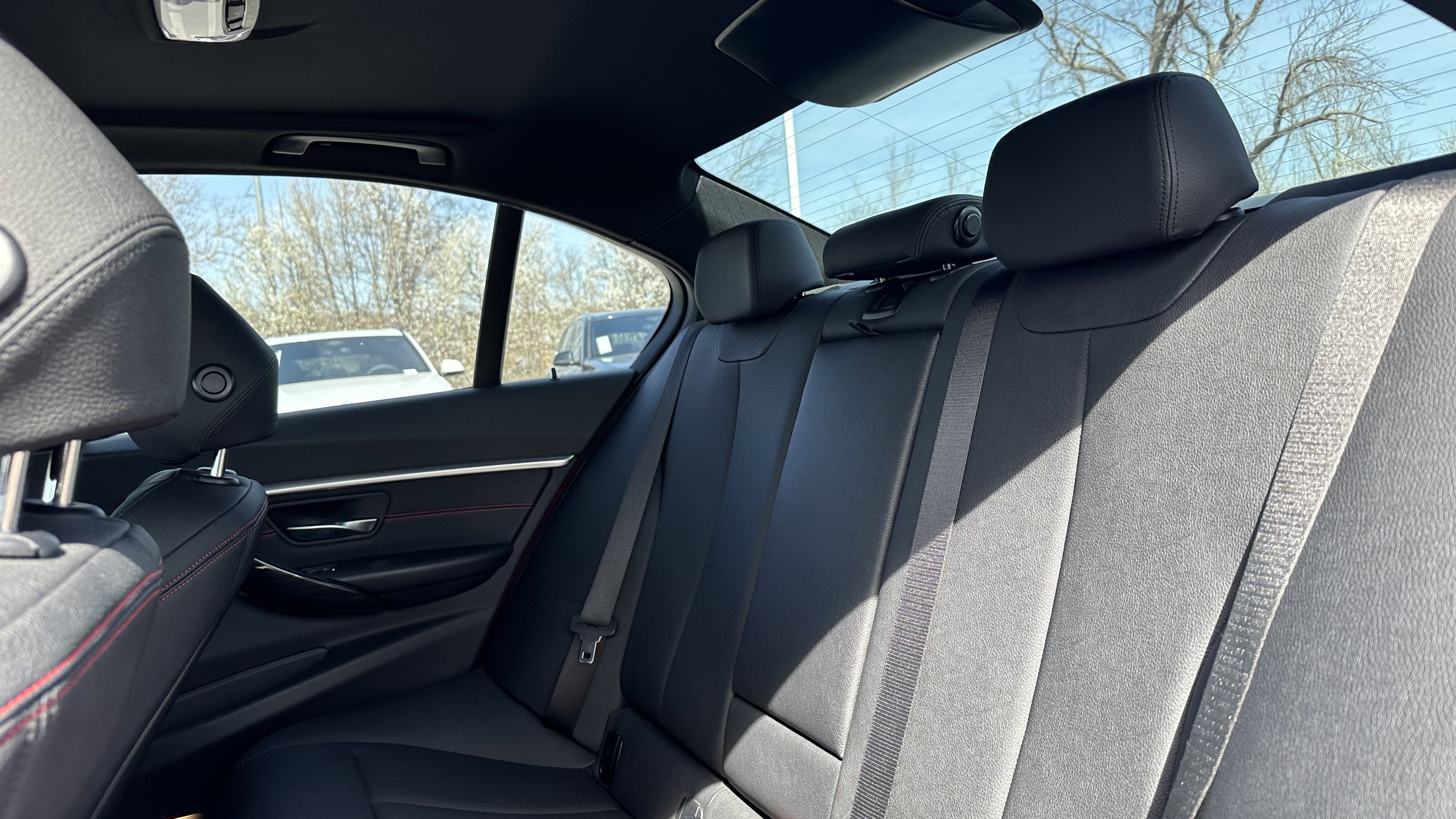 Used 2018 BMW 330i xDrive Sedan image 32