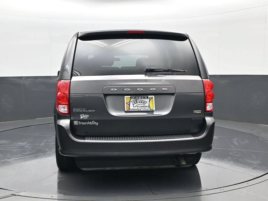 Used 2016 Dodge Grand Caravan SE w/ Quick Order Package 29E SE FWD image 7