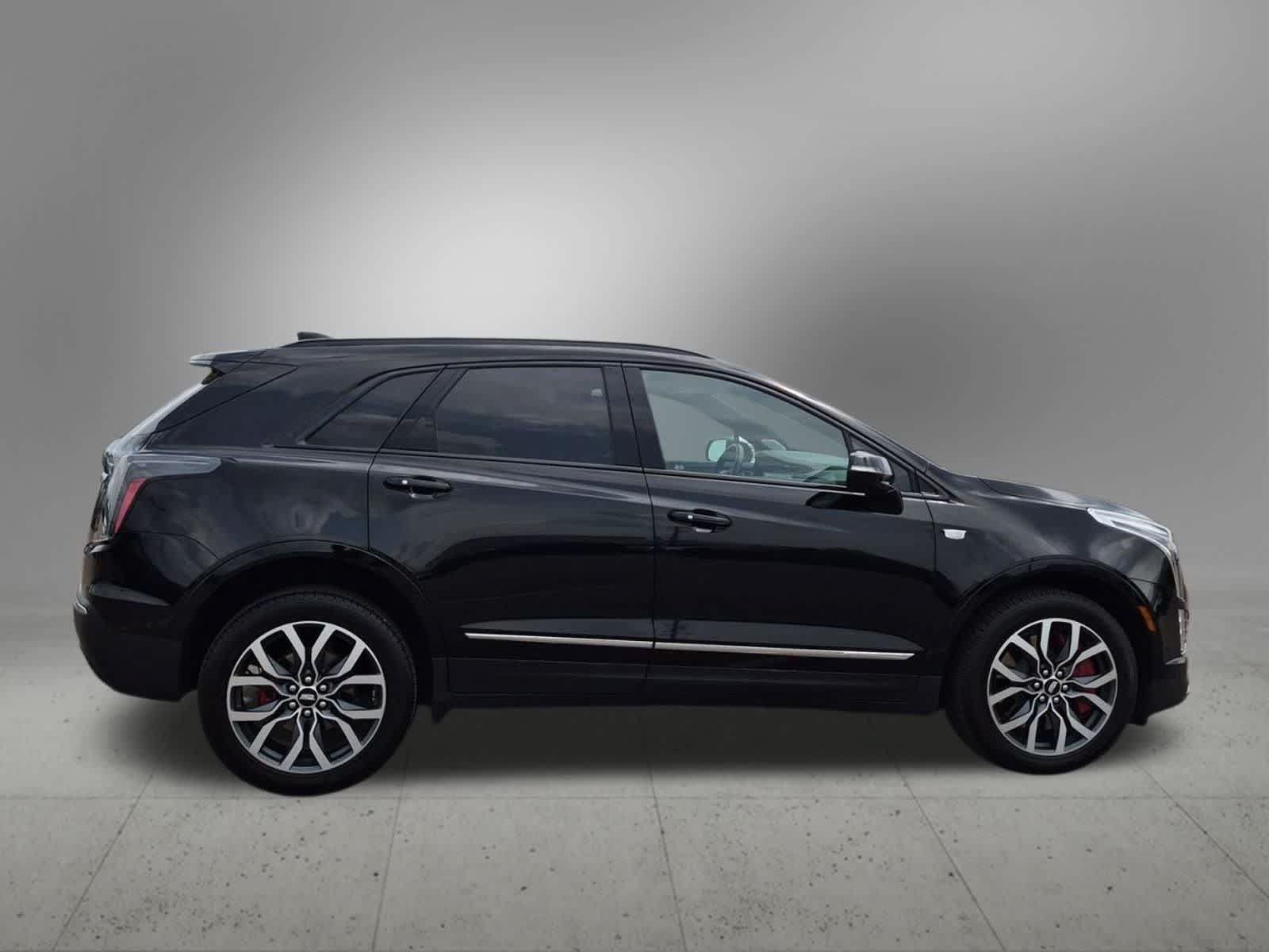 Used 2023 Cadillac XT5 Sportv w/ Platinum Package AWD/4WD image 7
