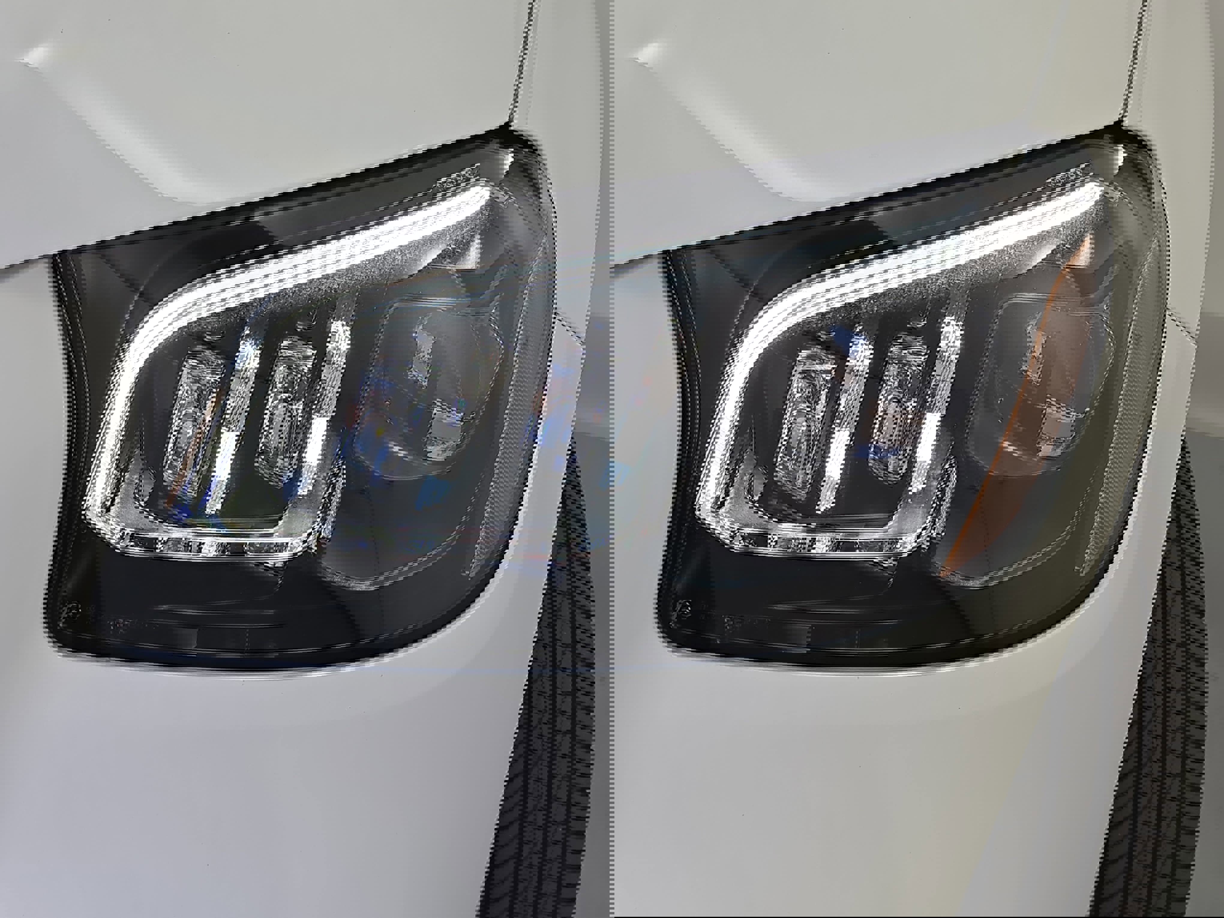 Used 2023 Mercedes-Benz GLS 580 4MATIC image 33