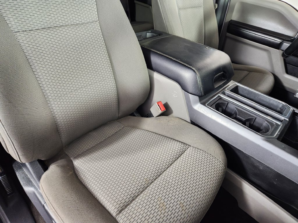 Used 2018 Ford F150 XLT w/ Equipment Group 302A Luxury AWD/4WD image 11