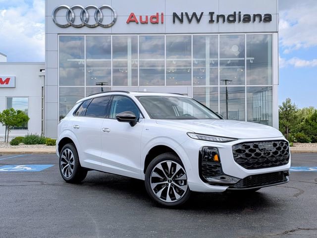 New 2026 Audi Q3 quattro 2.0T AWD/4WD image 1