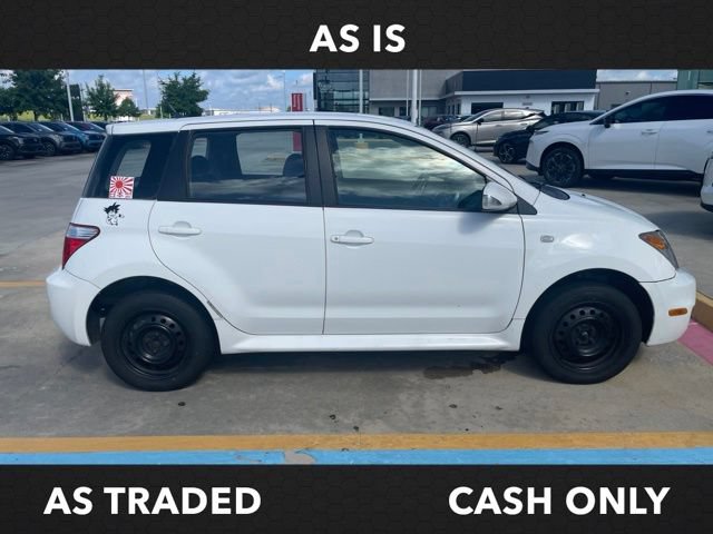 Used 2006 Scion xA FWD image 5