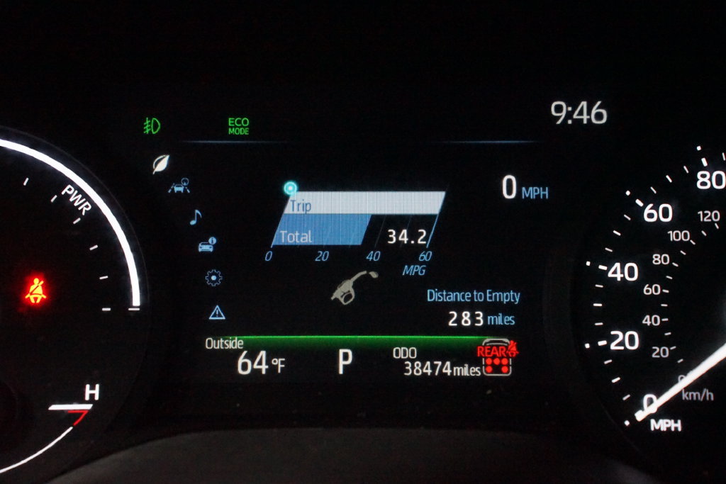 Certified 2025 Toyota Sienna XLE FWD image 16