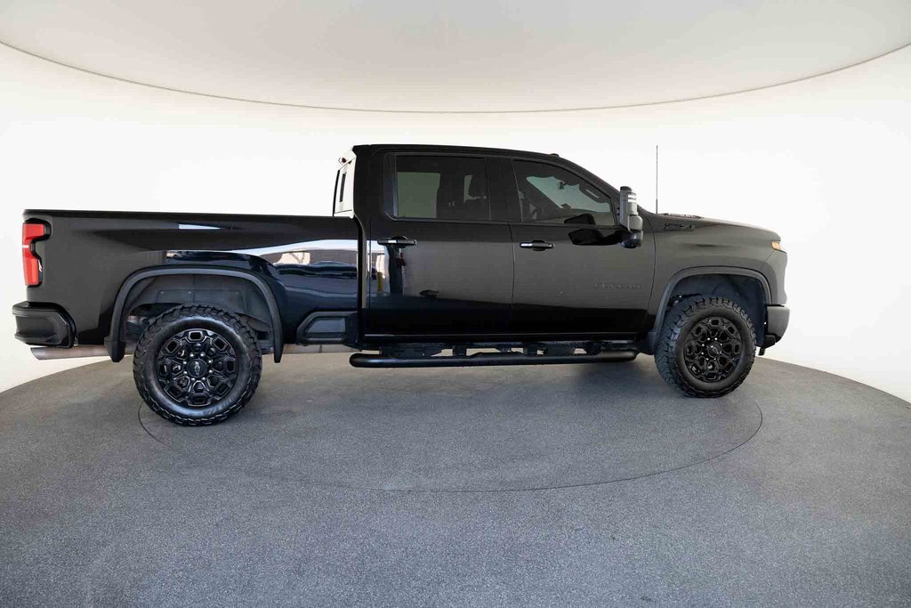 Used 2024 Chevrolet Silverado 2500 LTZ w/ LTZ Plus Package image 20