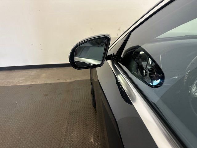 Used 2016 Mercedes-Benz S 550 4MATIC Sedan image 12