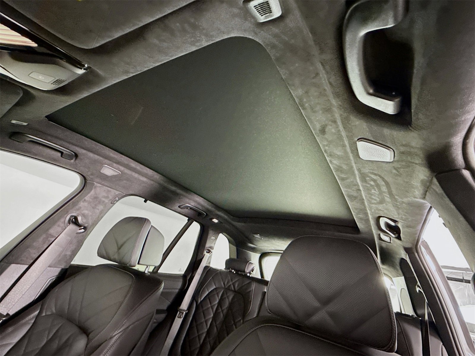 New 2026 BMW X5 M60i image 23