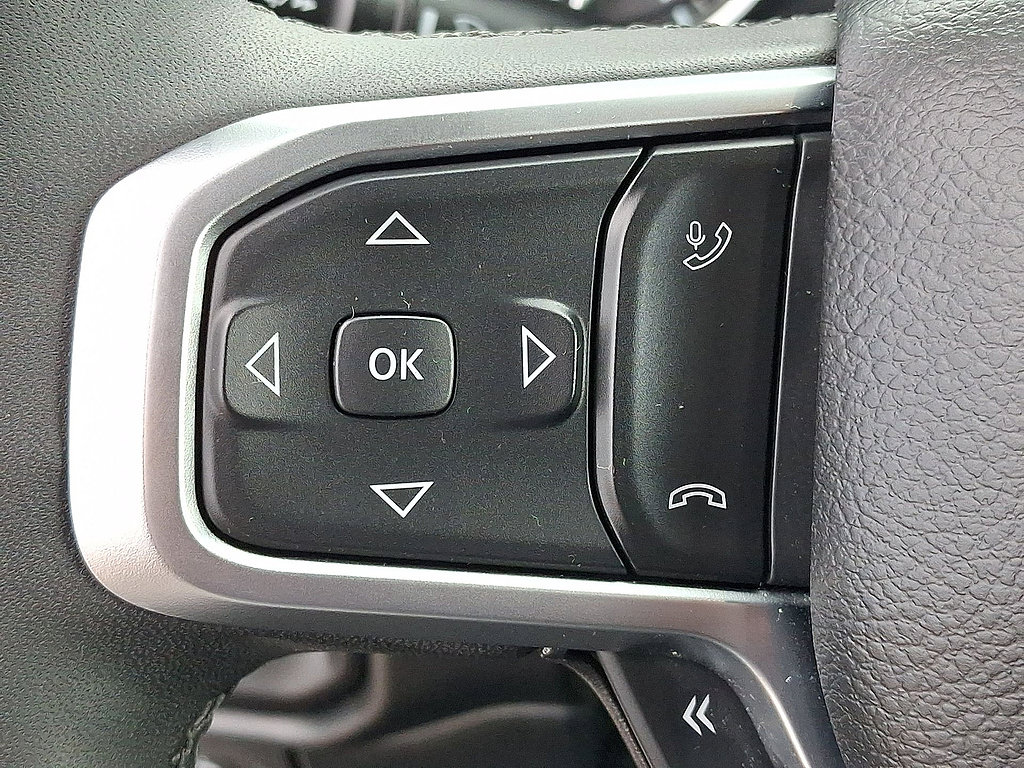 Used 2025 RAM 1500 Big Horn AWD/4WD image 23