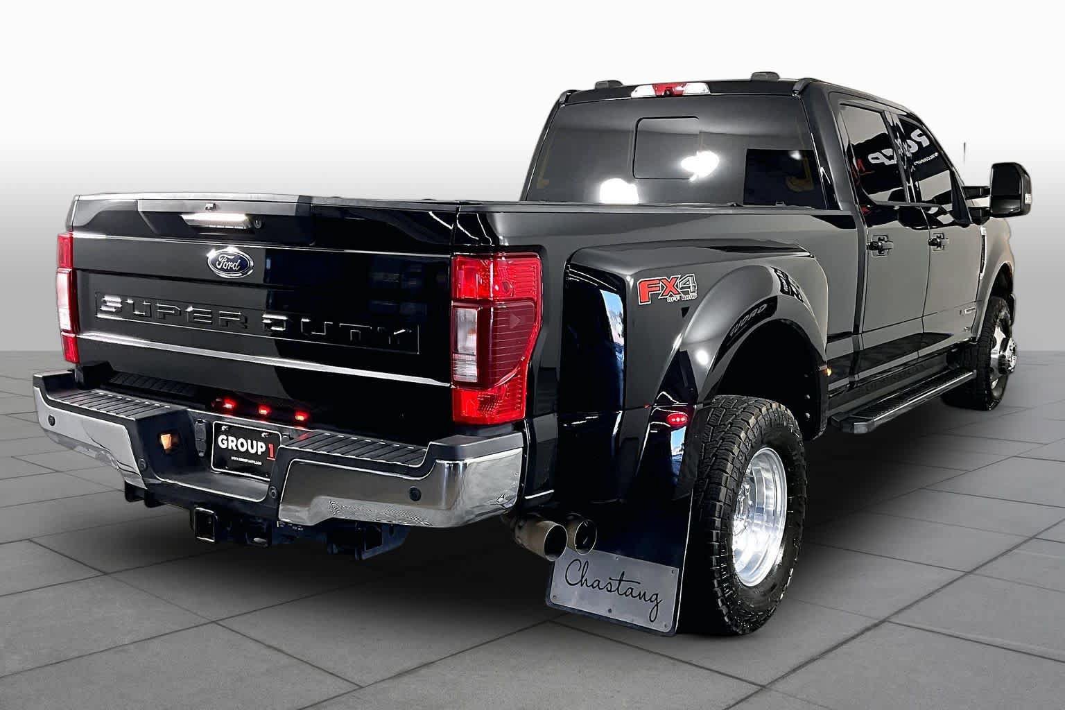 Used 2021 Ford F350 Lariat w/ Lariat Value Package AWD/4WD image 12