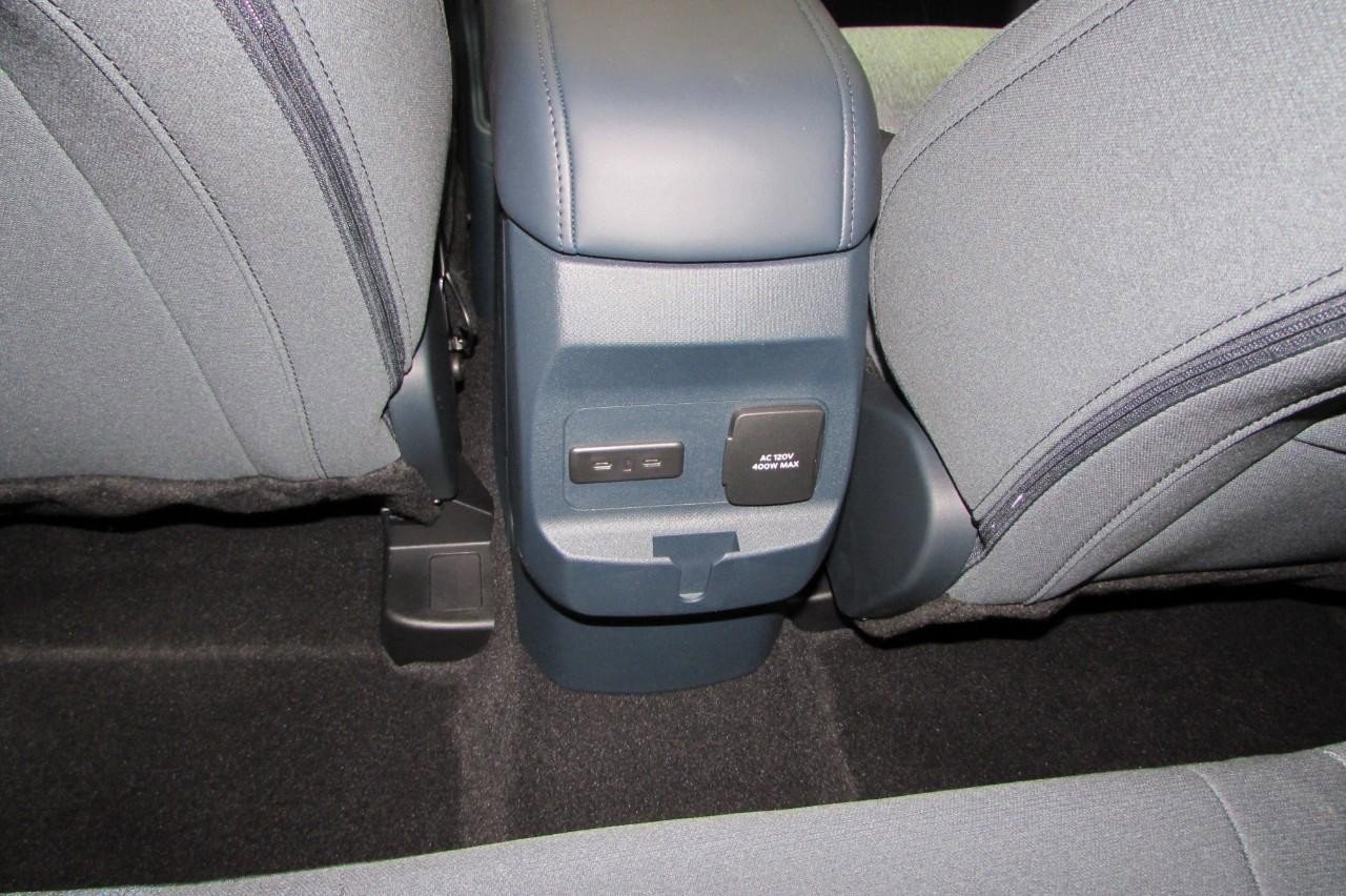 New 2025 Ford Maverick XLT w/ XLT Luxury Package image 28