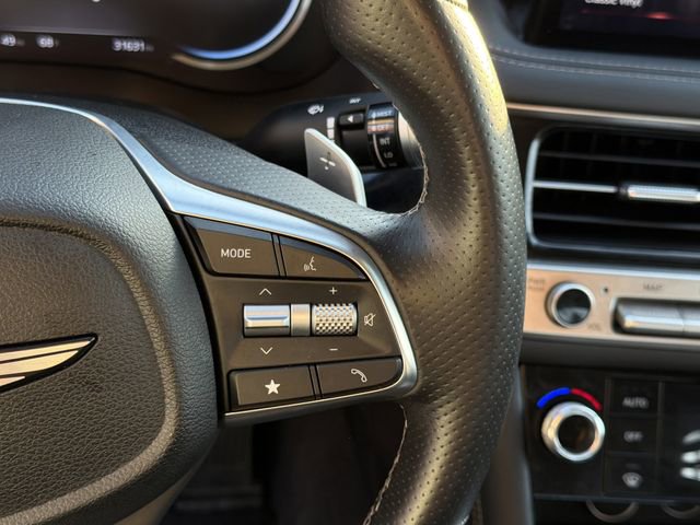 Used 2025 Genesis G70 2.5T image 27