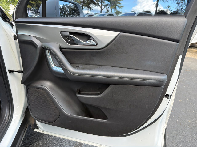 Used 2020 Chevrolet Blazer LT FWD image 14