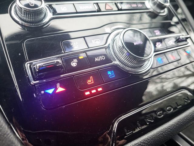 Used 2022 Lincoln Corsair FWD w/ Equipment Group 101A image 22