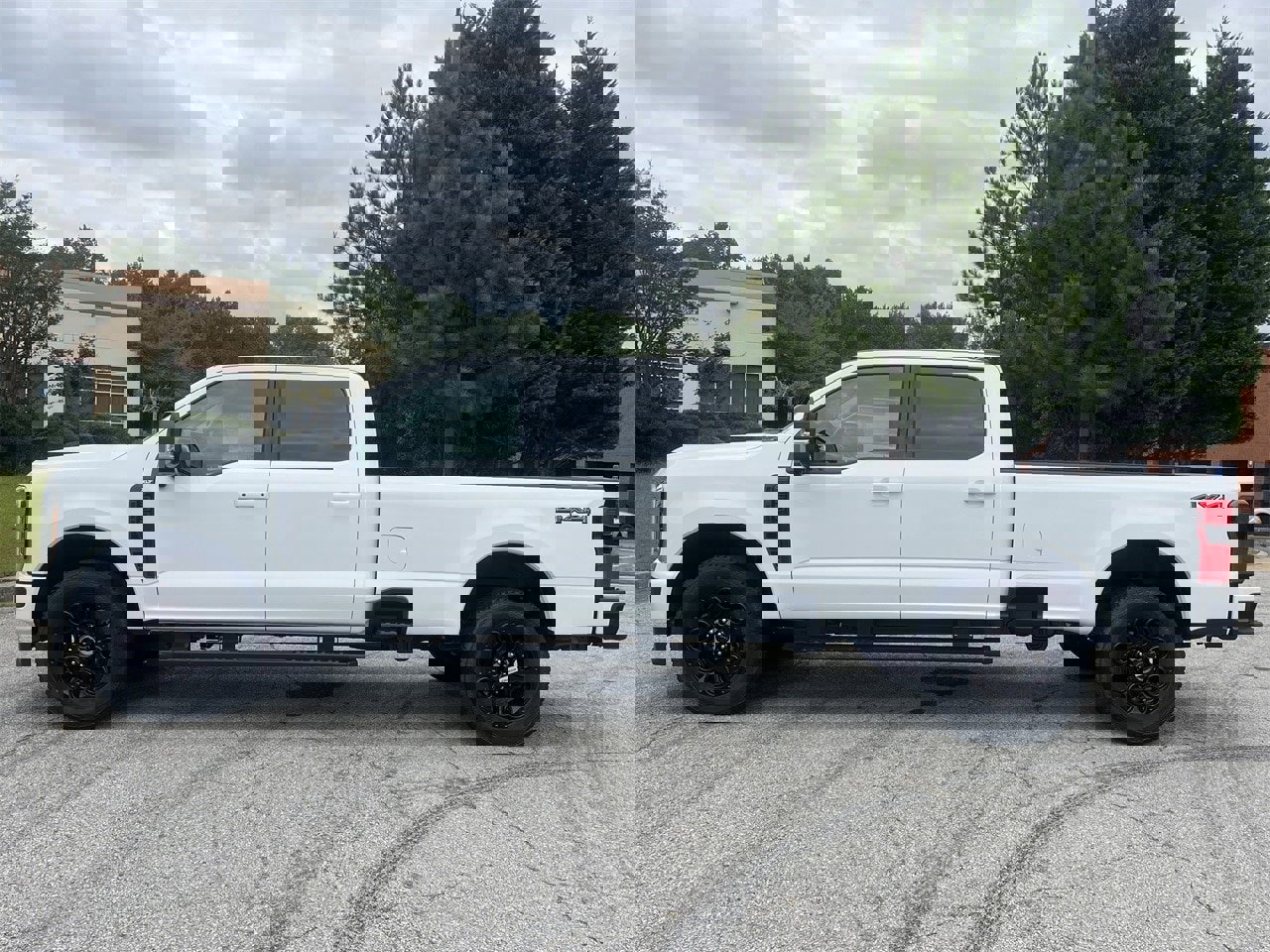 New 2026 Ford F250 4x4 Crew Cab Super Duty image 28