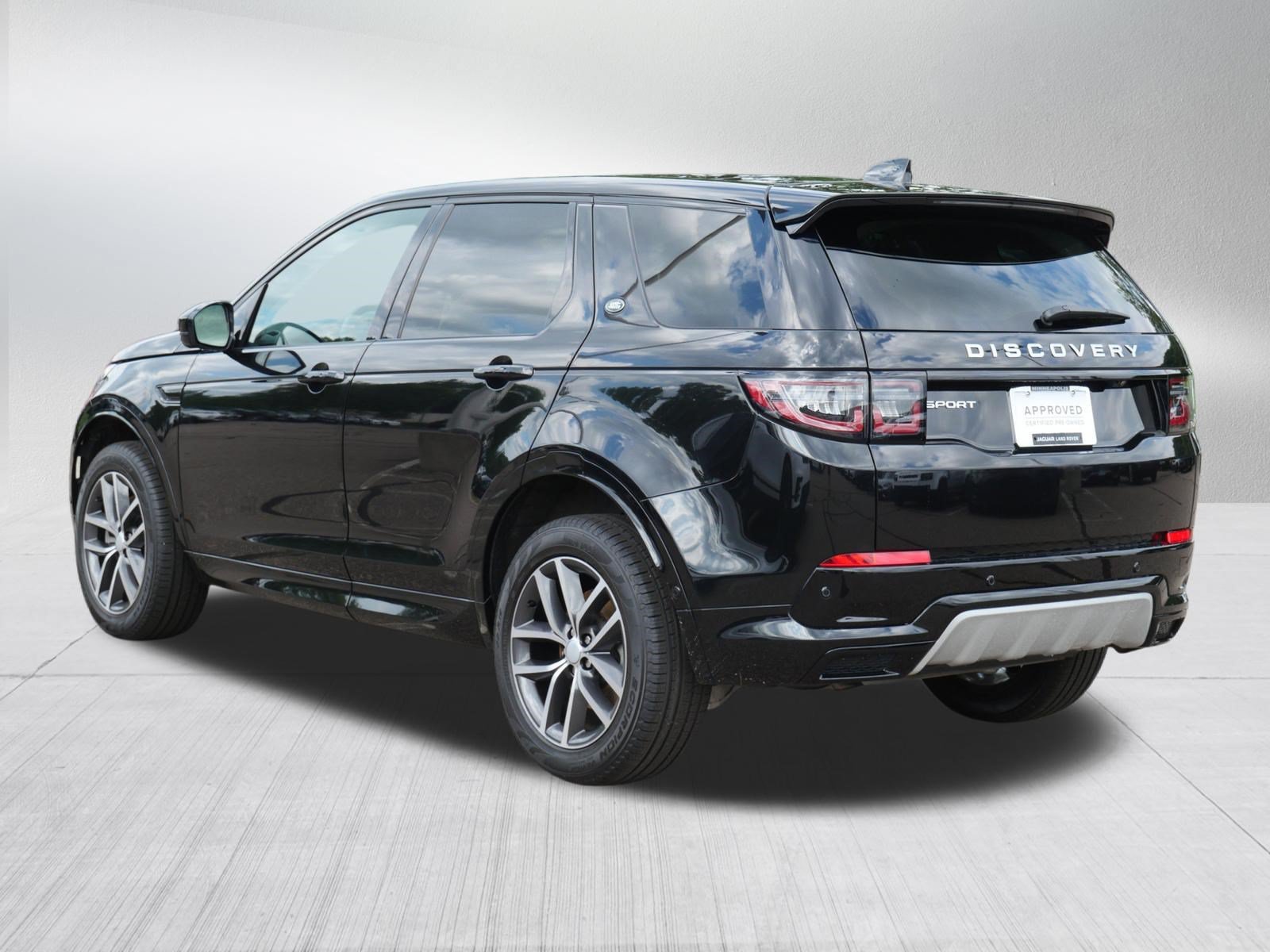 Certified 2025 Land Rover Discovery Sport S AWD/4WD image 3
