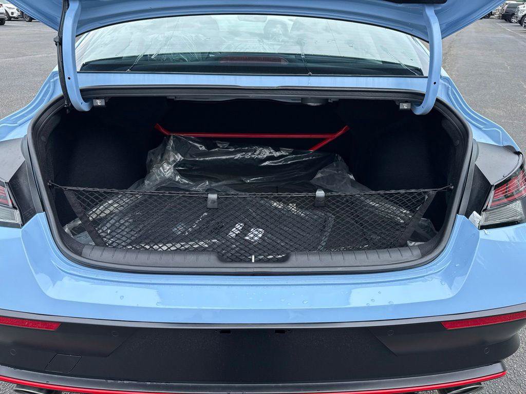 New 2026 Hyundai Elantra N FWD image 7
